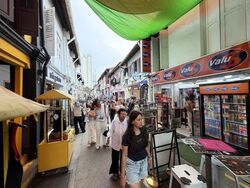 North Bridge Road (D7), Retail #621664071